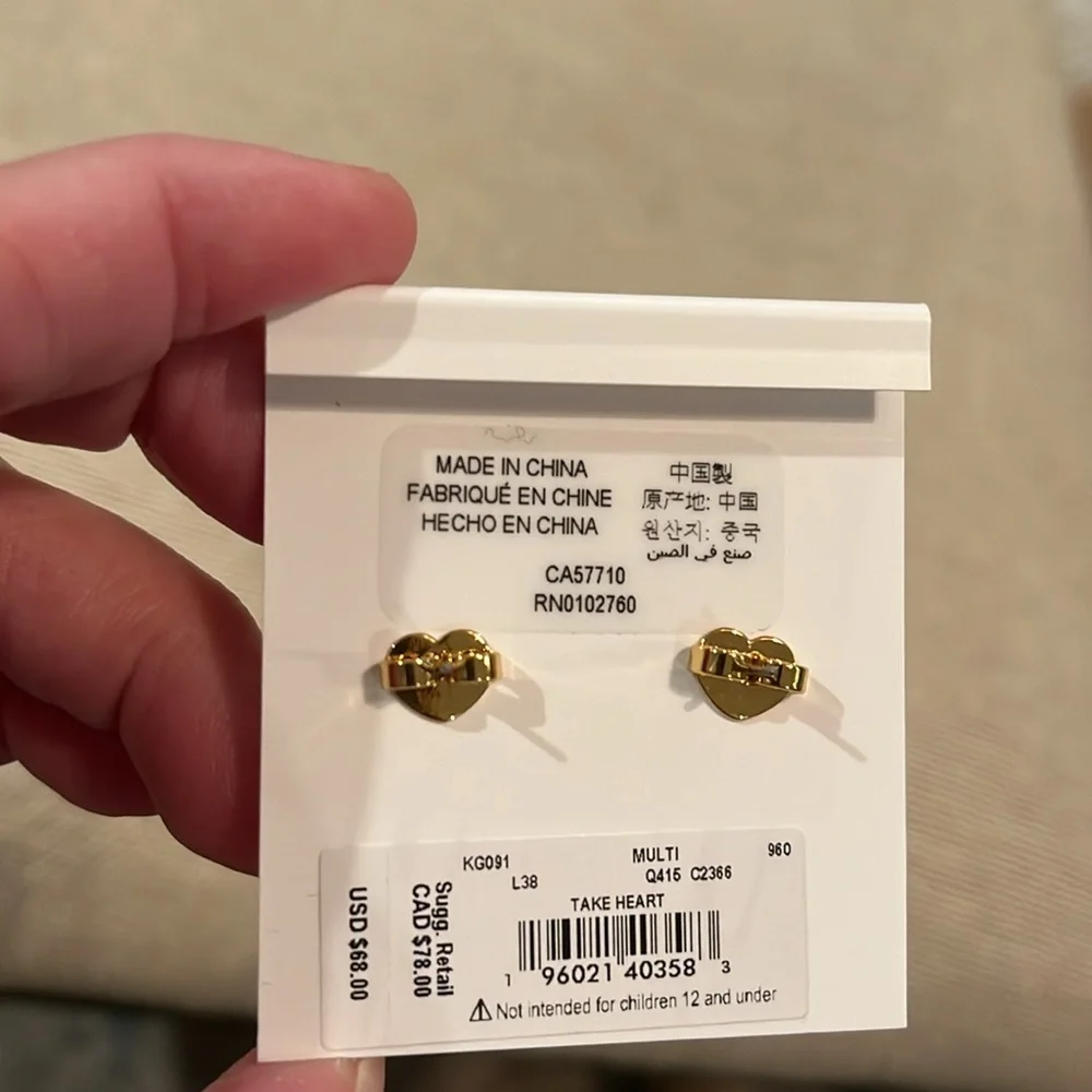kate spade Take Heart Studs/NWT